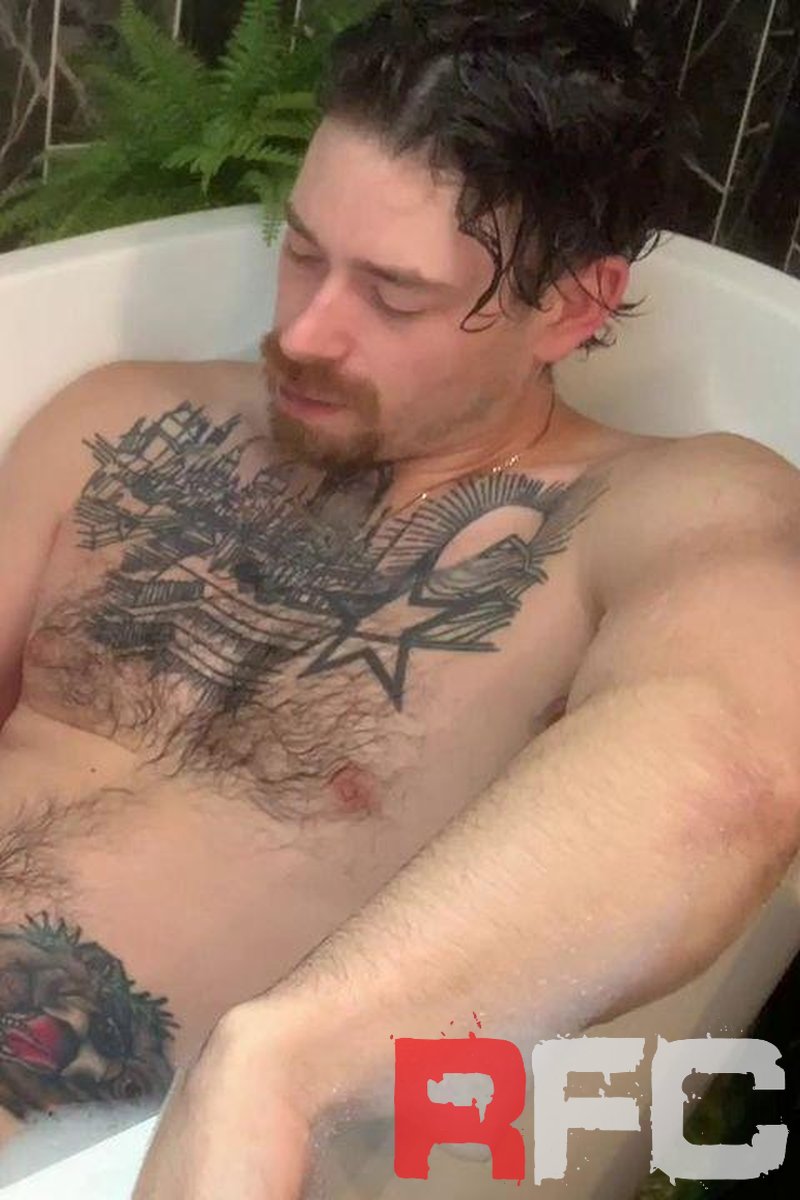 Bath Time with Malorie - Screenshot 1 of 4 - Daddy Roleplay