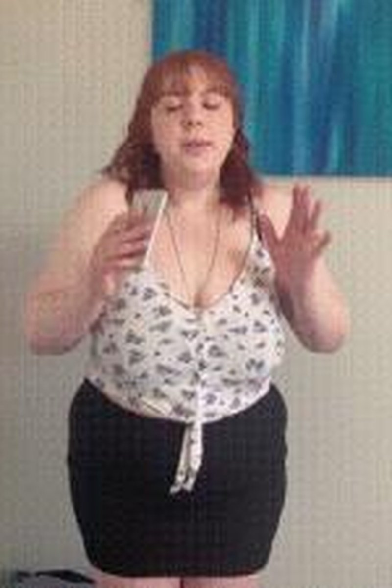 Cheating Step-Mom Blackmailed - Screenshot 1 of 4 - BBW