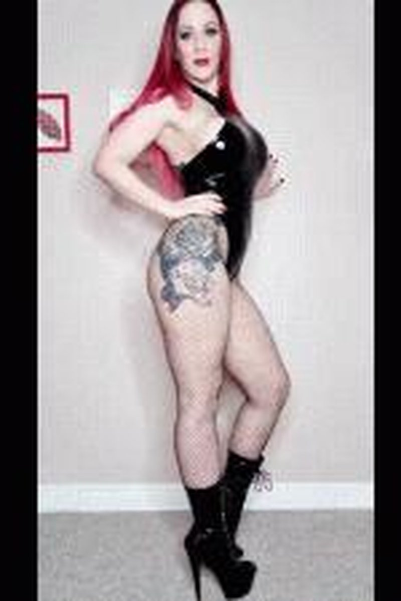 Boot Collection! - Screenshot 1 of 4 - Boot Worship