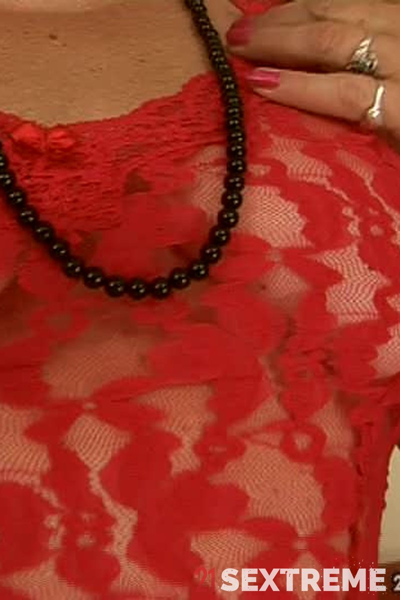 Posh - Screenshot 1 of 4 - Amateur