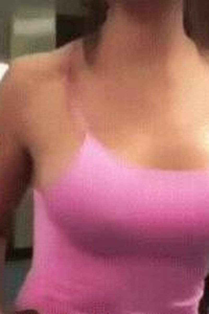 Boobs - Screenshot 1 of 4 - Medium Tits