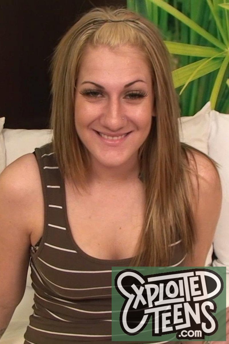 Hailey - Screenshot 1 of 4 - Hailey Benz