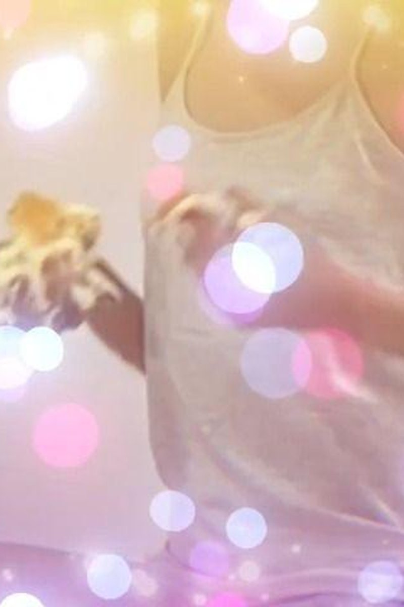Birthday Cake - Screenshot 1 of 4 - Babes