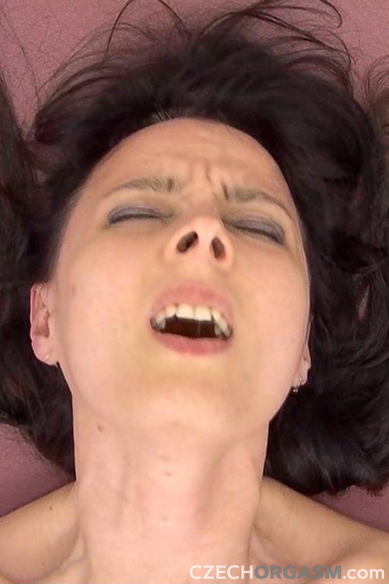 Wild Orgasm - Screenshot 1 of 4 - Brown Hair
