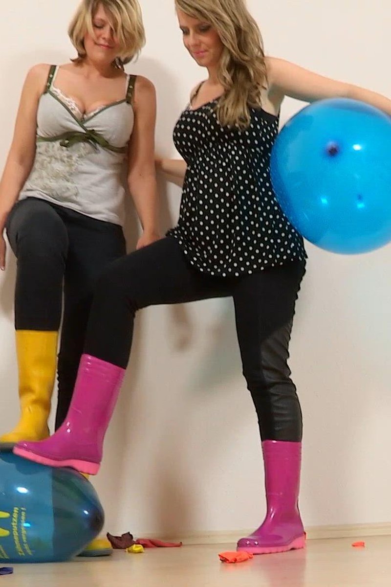 592 Rubber Boots - Requested - Screenshot 1 of 4 - Boots