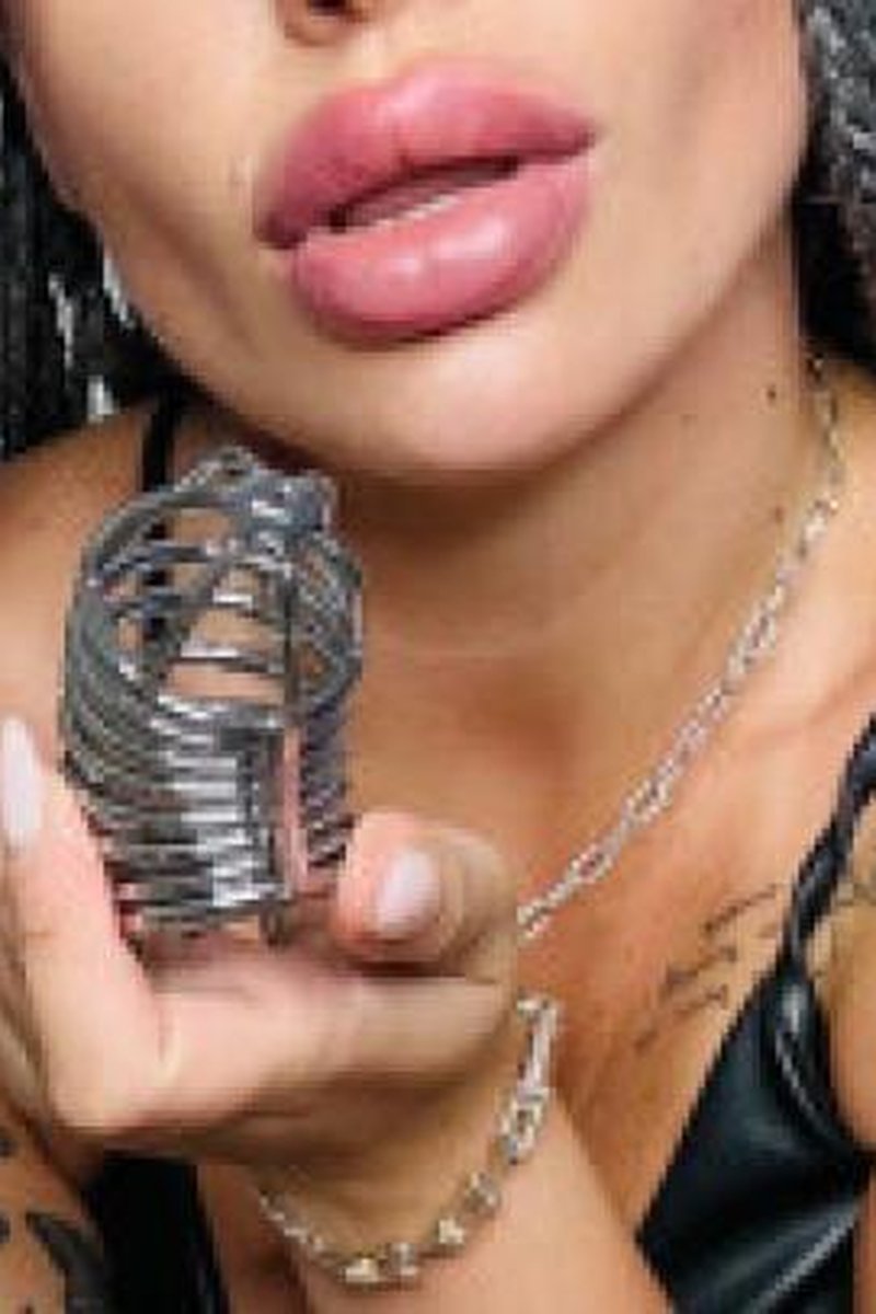 Cuckold BBC Session - Screenshot 1 of 4 - BBC