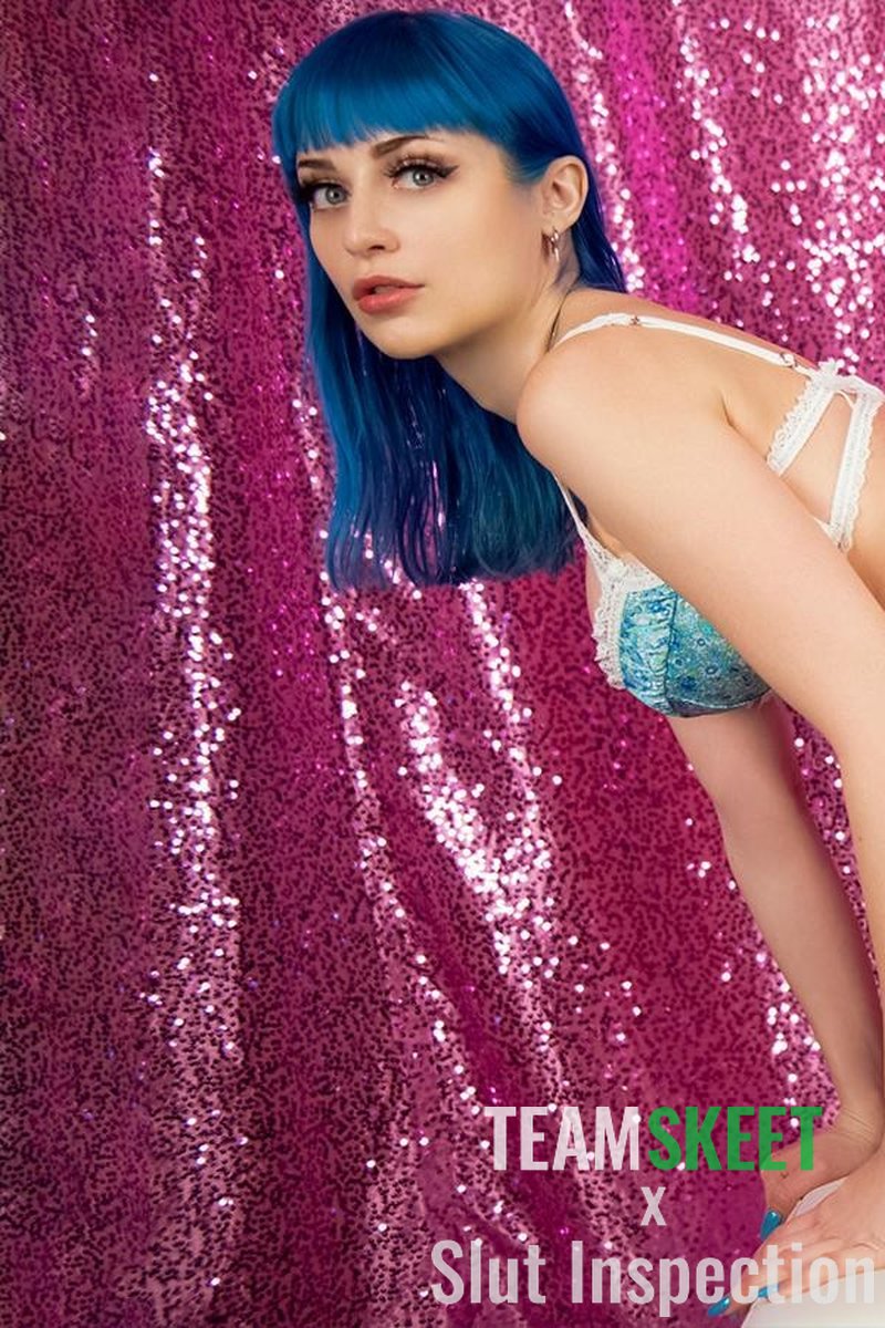 Blue-Haired Devil - Screenshot 1 of 4 - Adorable