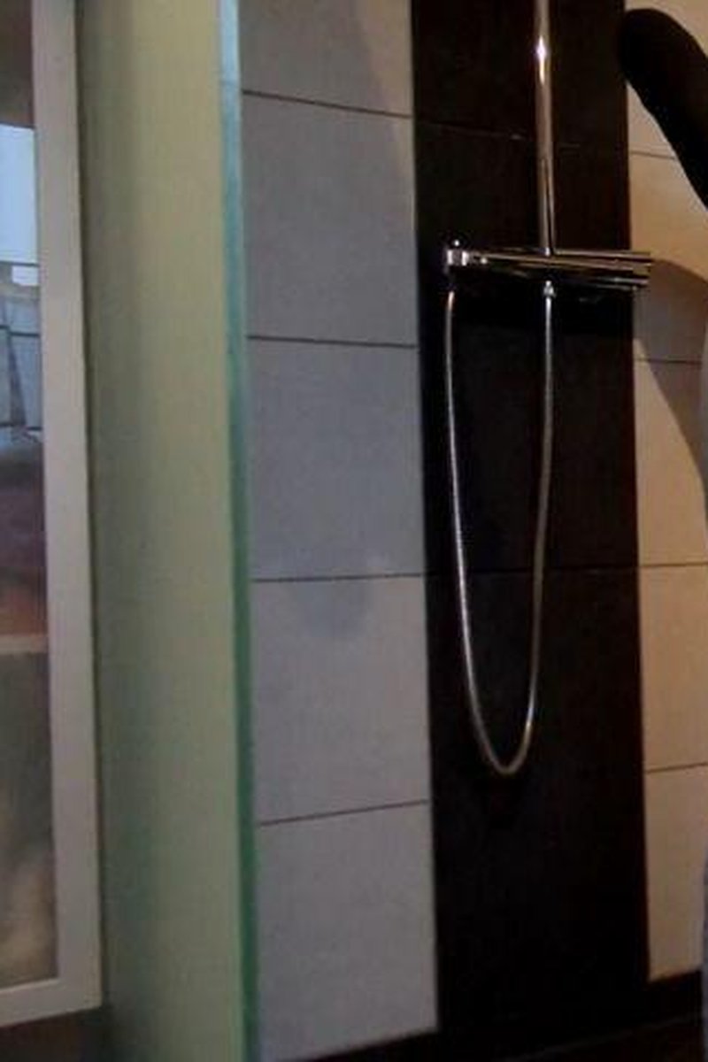 To Say Goodbye Again Nicely Wet Jeans - Screenshot 1 of 4 - Golden Shower