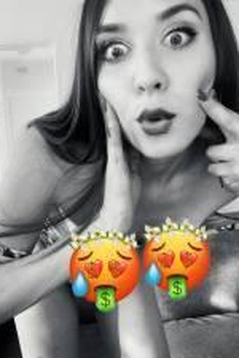Catch These Tits - Screenshot 1 of 4 - Findom