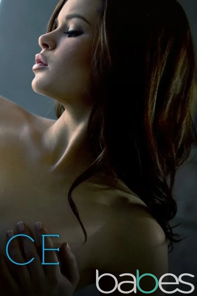 Veil Dance - Screenshot 1 of 4 - Brown Hair