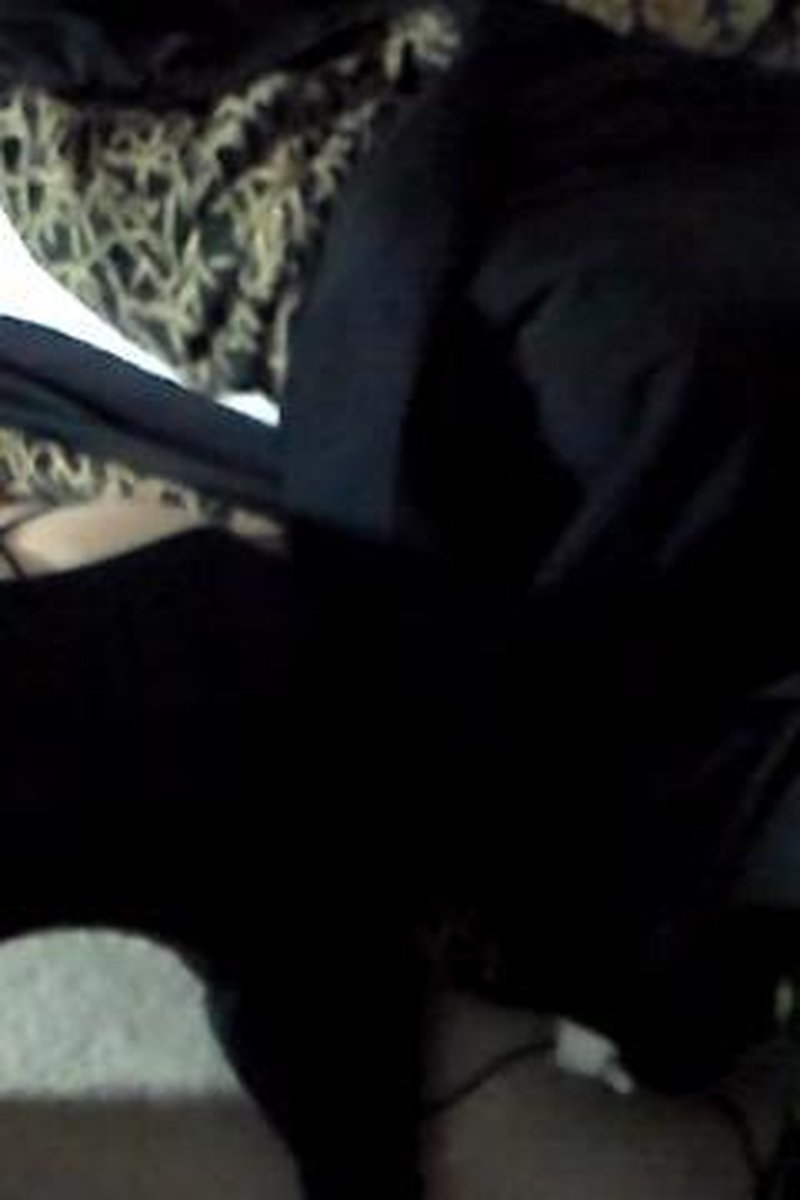 G-String Devouring Ass - Screenshot 1 of 4 - Ann Sulu