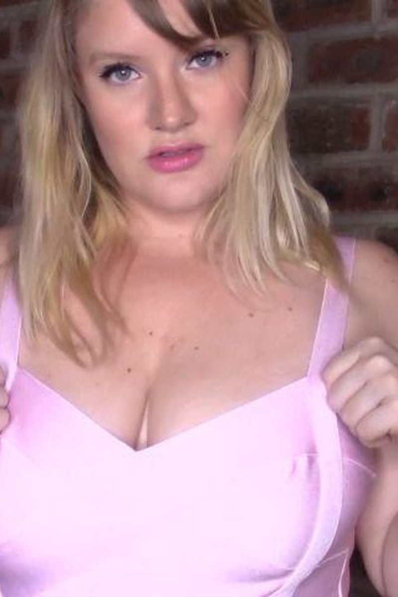 Cock Compulsive Sissy - Screenshot 1 of 4 - Make Me Bi