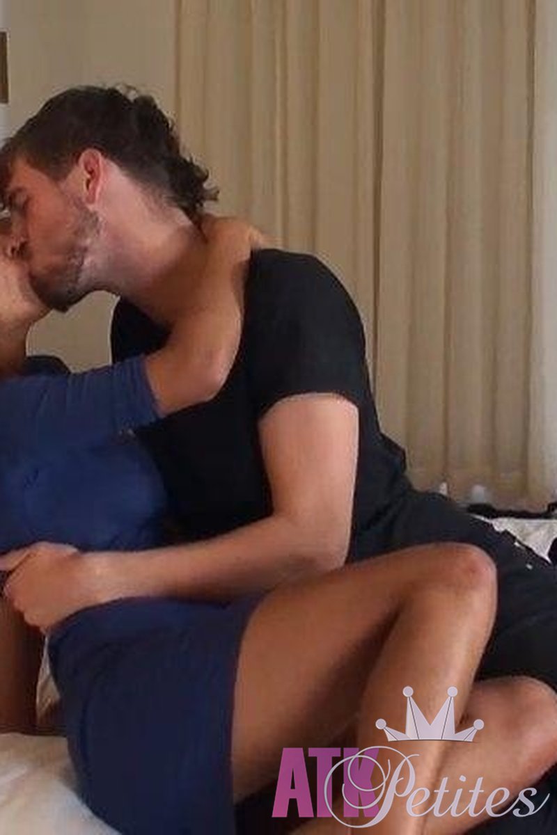 Sonya - Action - Screenshot 1 of 4 - Sonya Son024