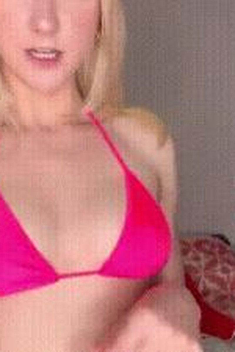 Roommate Sequel - Screenshot 1 of 4 - Babes