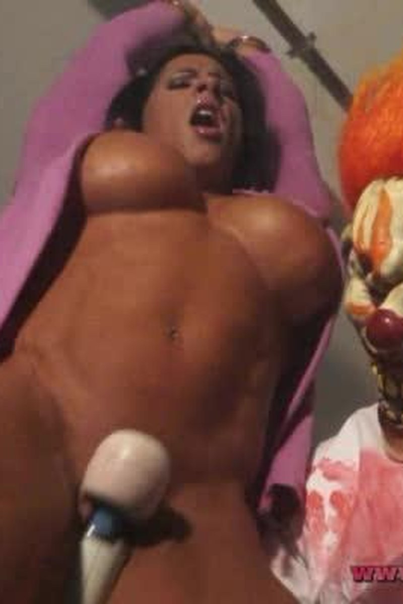 Captured - Screenshot 1 of 4 - Bondage