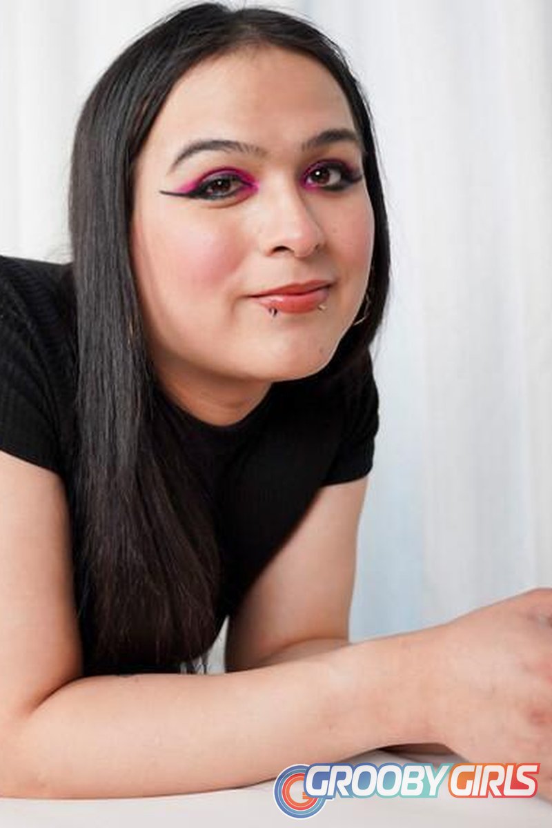 Under Development - Screenshot 1 of 4 - Transgender