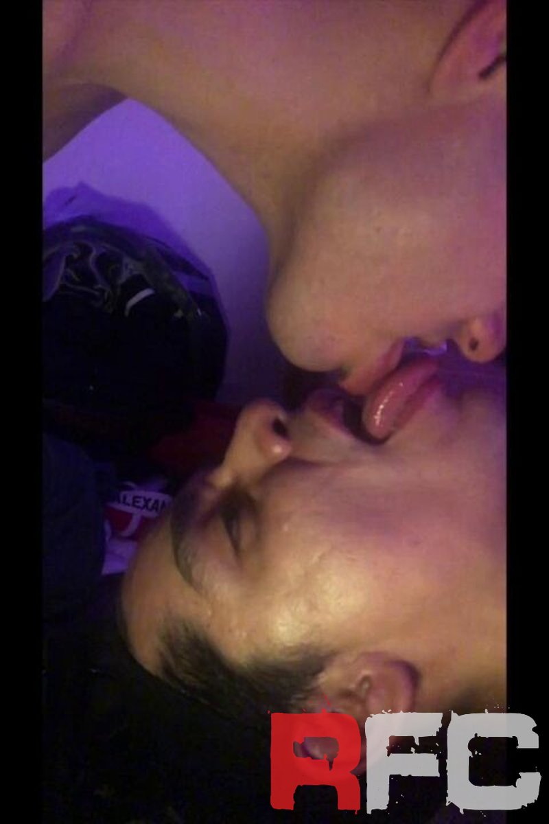 Pinky - Screenshot 1 of 4 - Daddy Roleplay