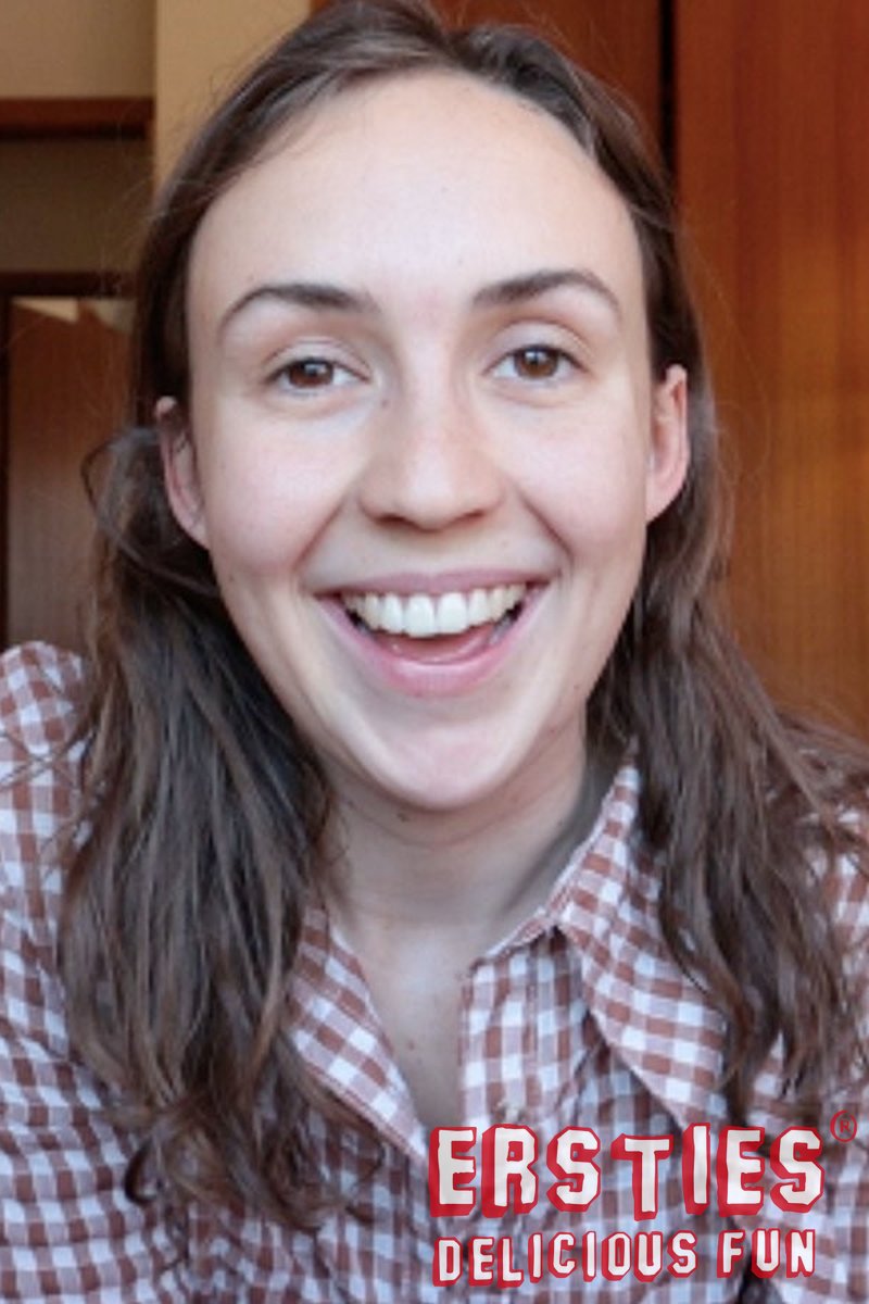 Interview with Olive - Screenshot 1 of 4 - European