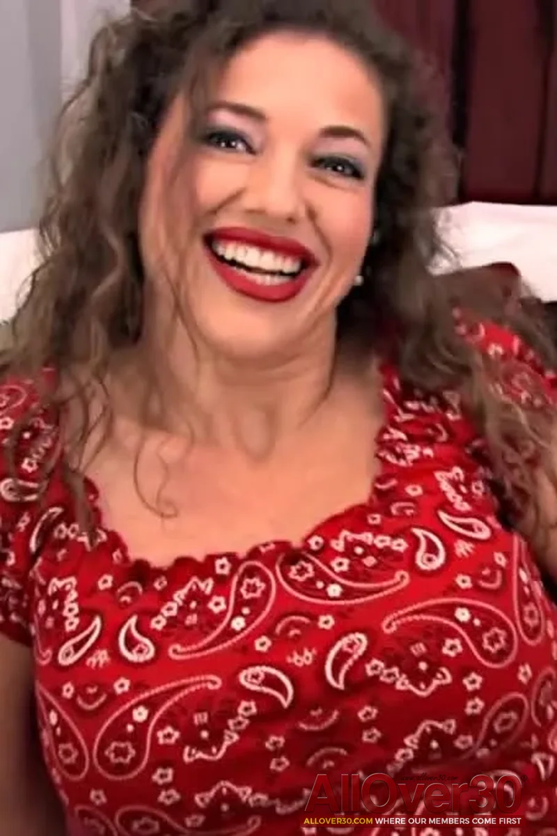 Princess: Interview - Screenshot 1 of 4 - Princess