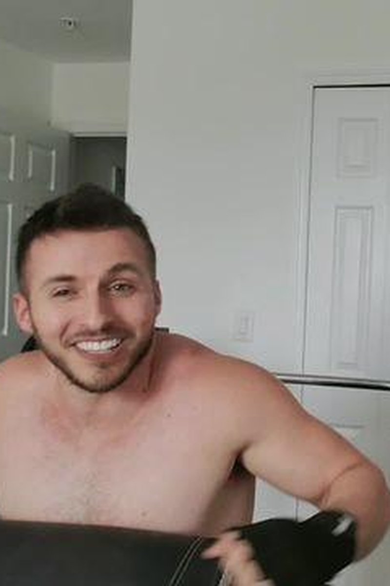 Heavy Bench - Screenshot 1 of 4