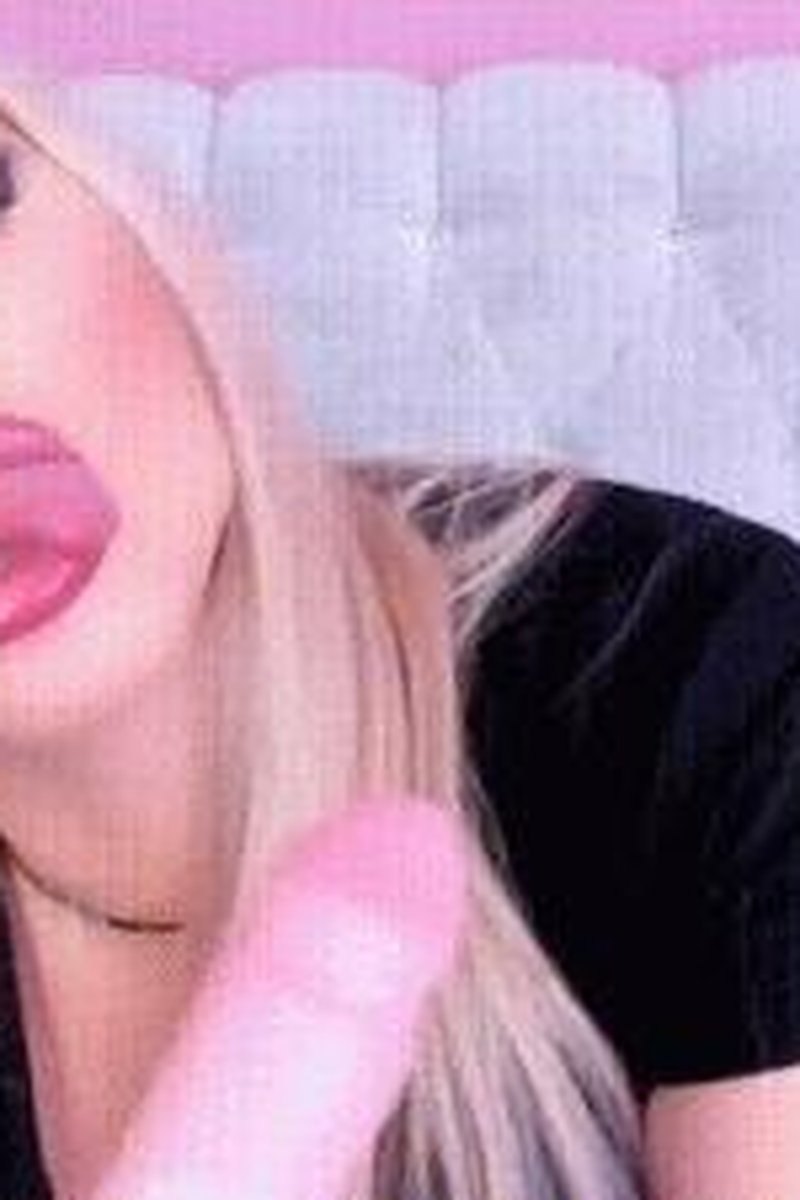 BJ Imitation Initiation - Screenshot 1 of 4 - Blowjob