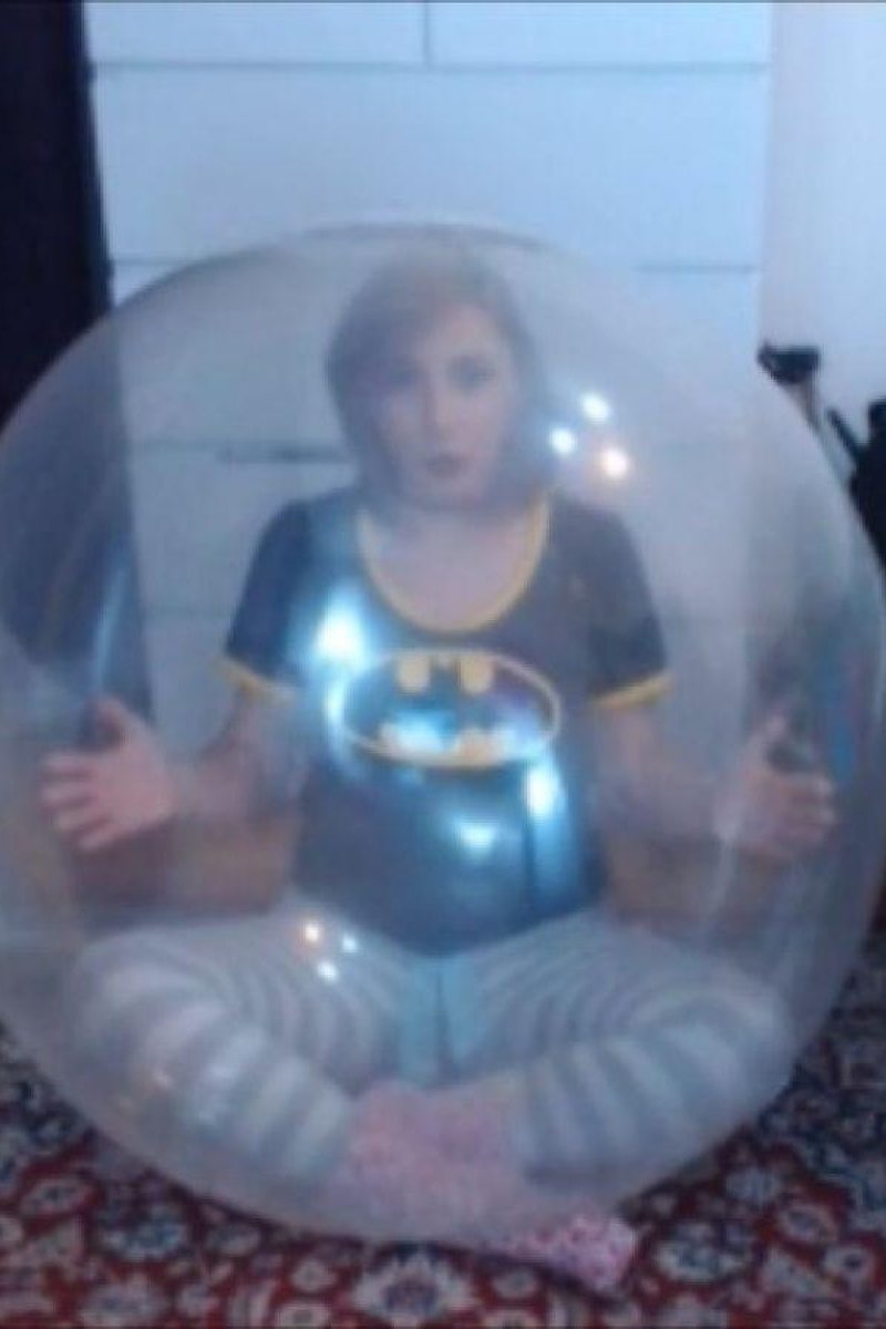 Trapped Inside A Balloon - Screenshot 1 of 4 - Balloon Fetish