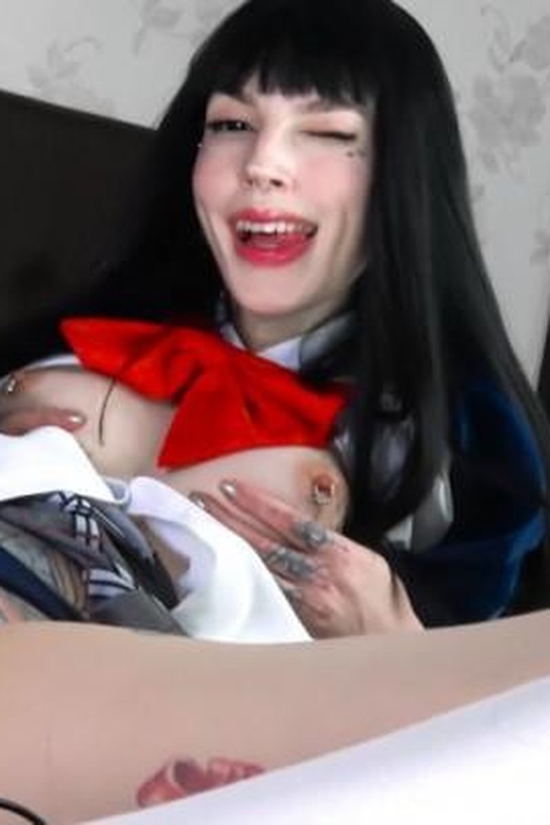 Sexy Mission Gogo Yubari - Screenshot 1 of 4 - Anal Masturbation