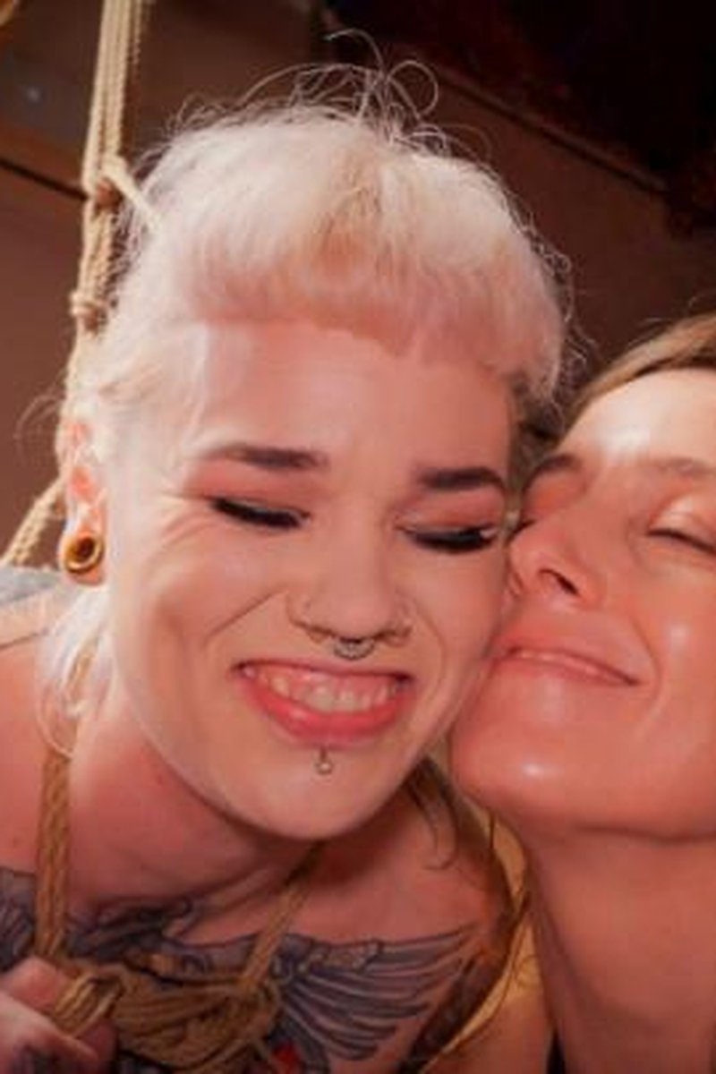 When Elise Met Ruby Riots - Screenshot 1 of 4 - BDSM