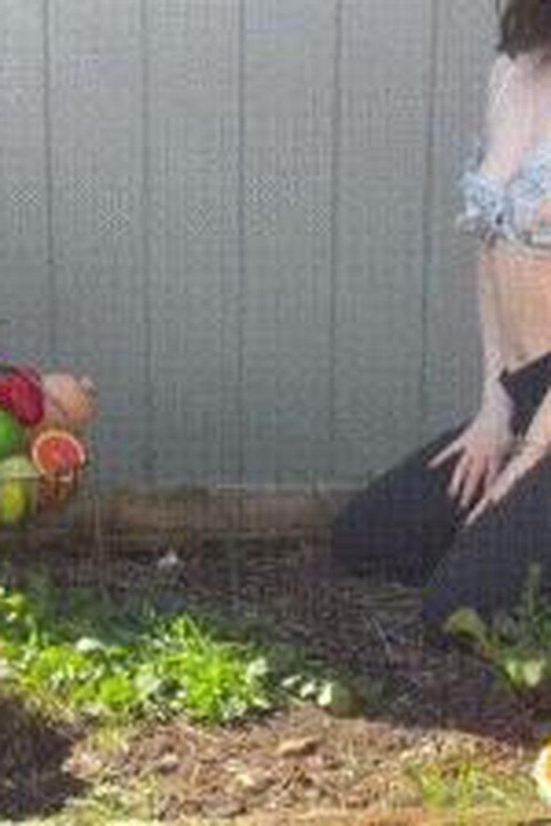 Famine - Screenshot 1 of 4 - Broken