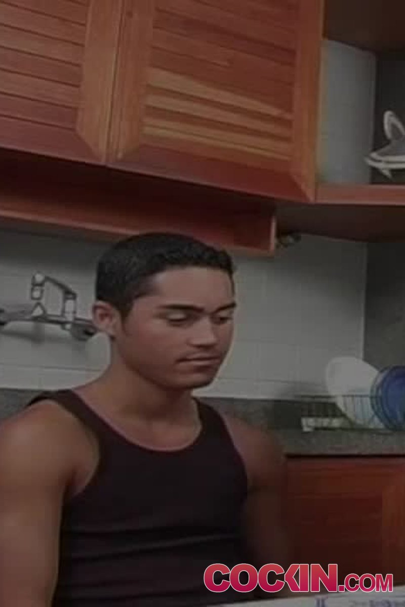 Making Out 3 - Screenshot 1 of 4 - Gay
