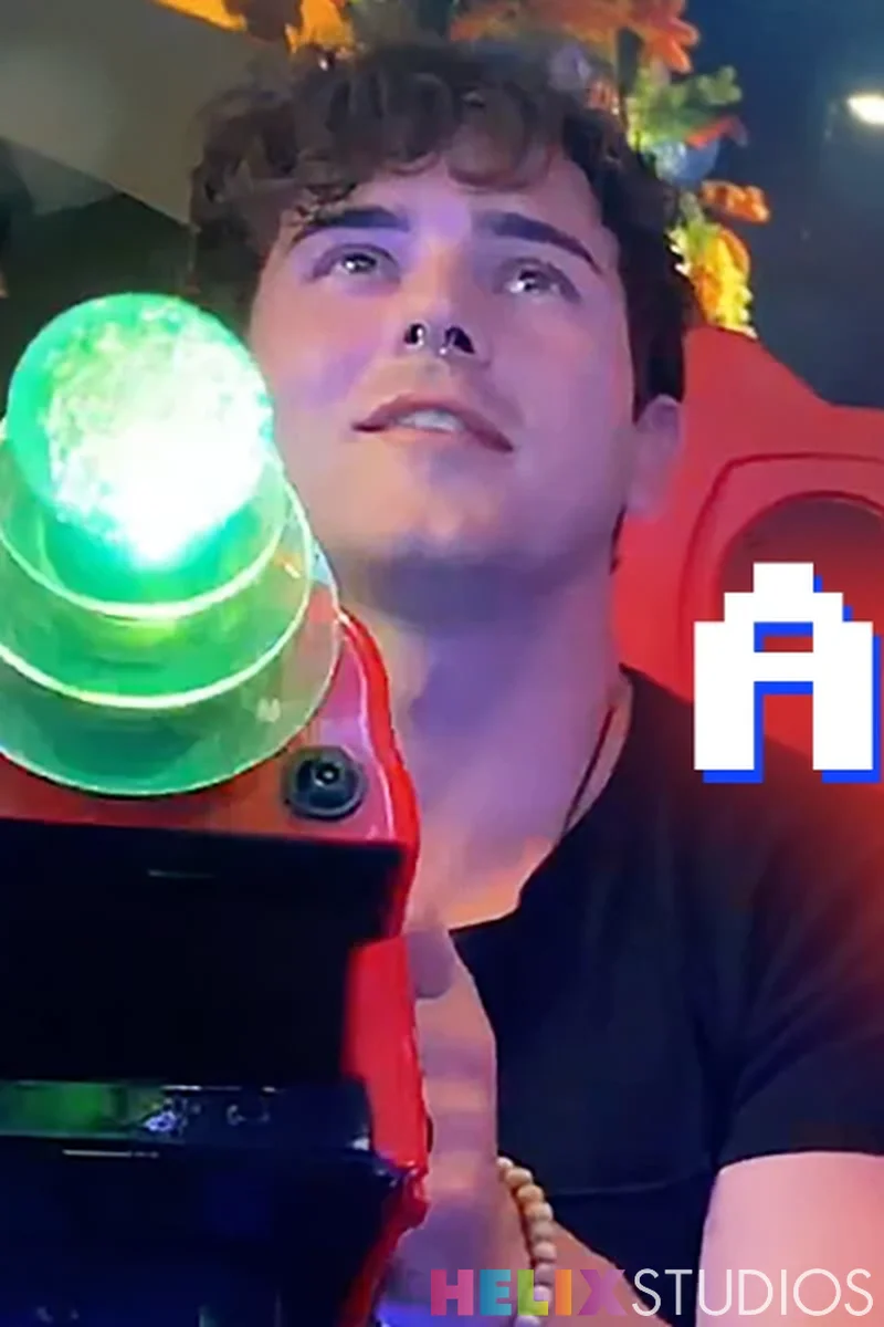 Arcade Date - Screenshot 1 of 4 - Anal