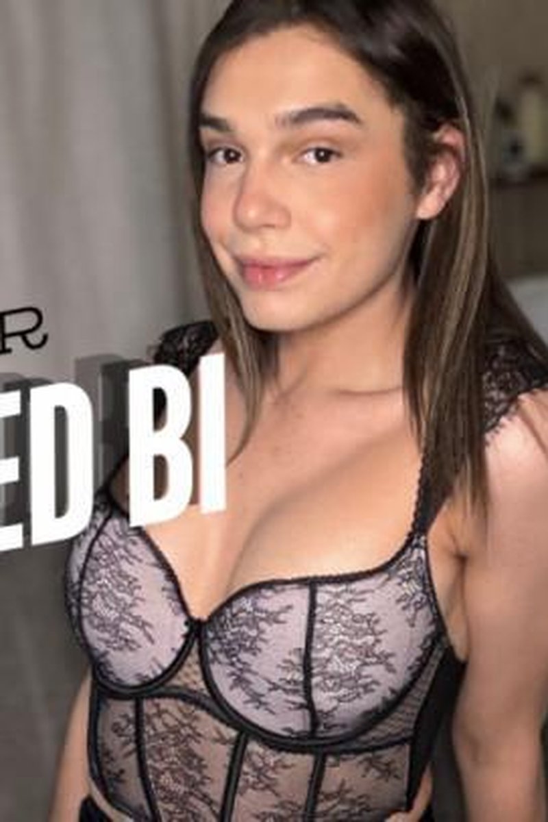 Counselor-Fantasy Encouraged Bi - Screenshot 1 of 4 - Big Tits