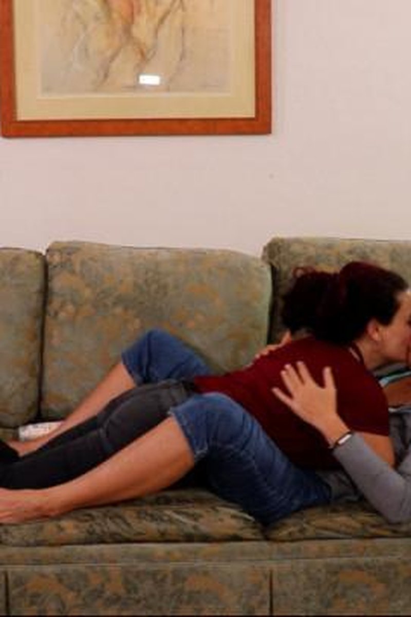Gigglesex - Screenshot 1 of 4 - Lesbian
