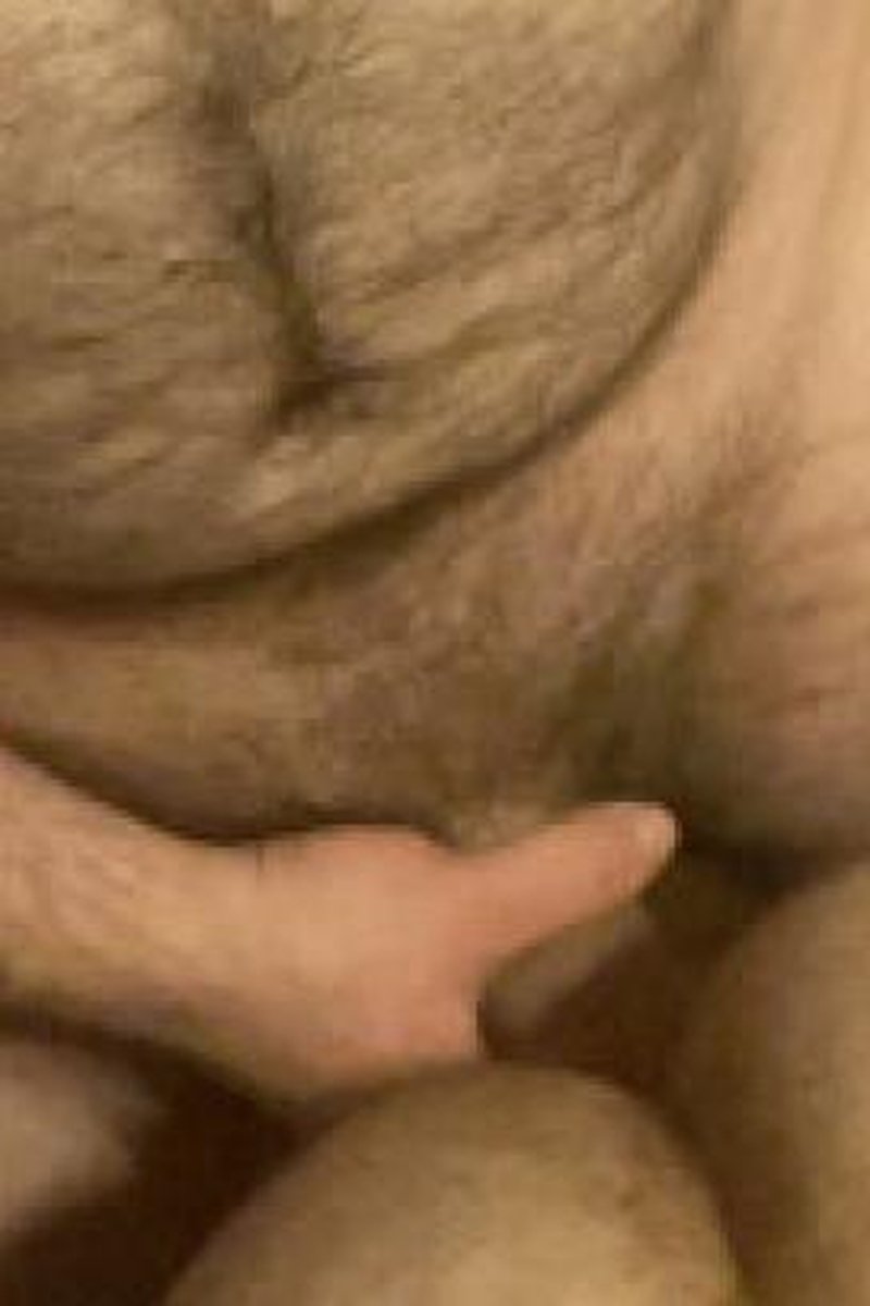 Pounding Huck - Screenshot 1 of 4 - Anal