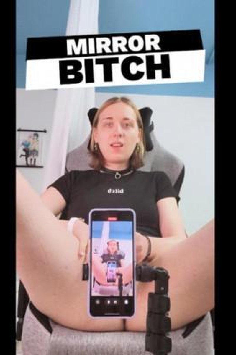 Mirror Bitch - Screenshot 1 of 4 - Cock Play