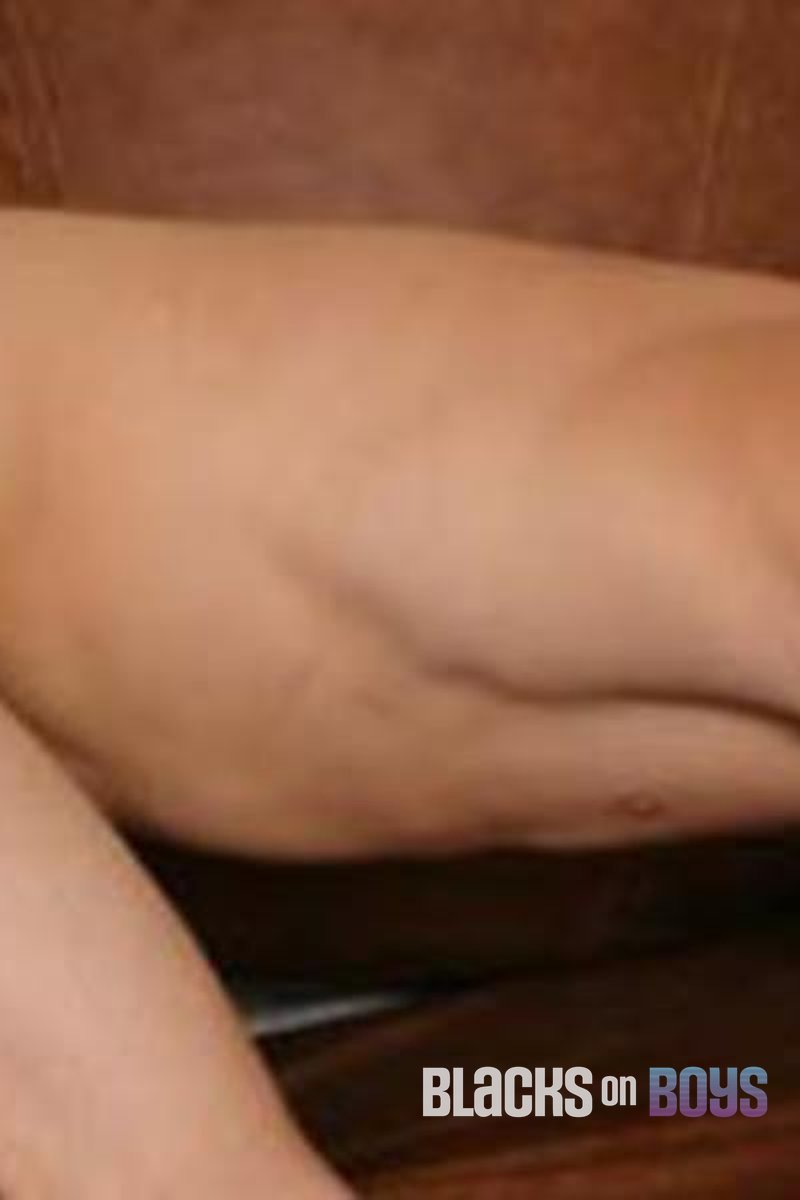 Michah - Screenshot 1 of 4 - Anal