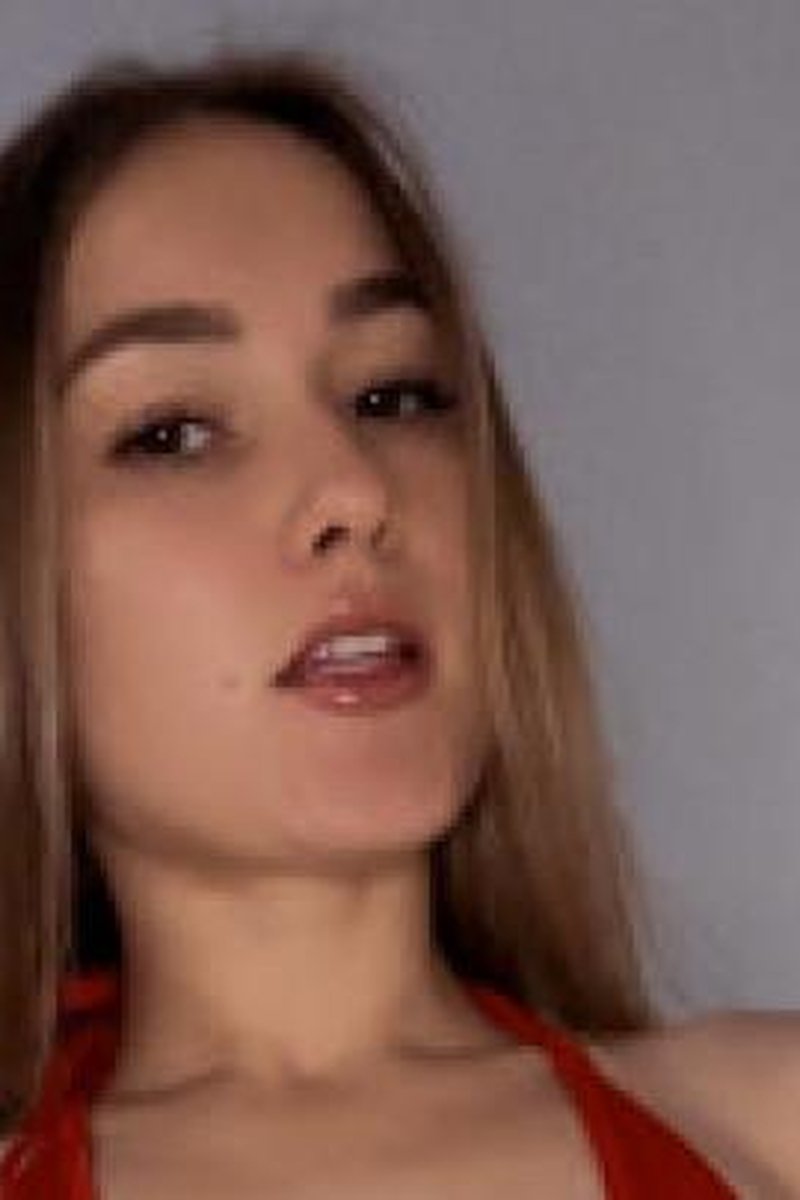 Bikini Brat - Screenshot 1 of 4 - Blonde Hair (Female)