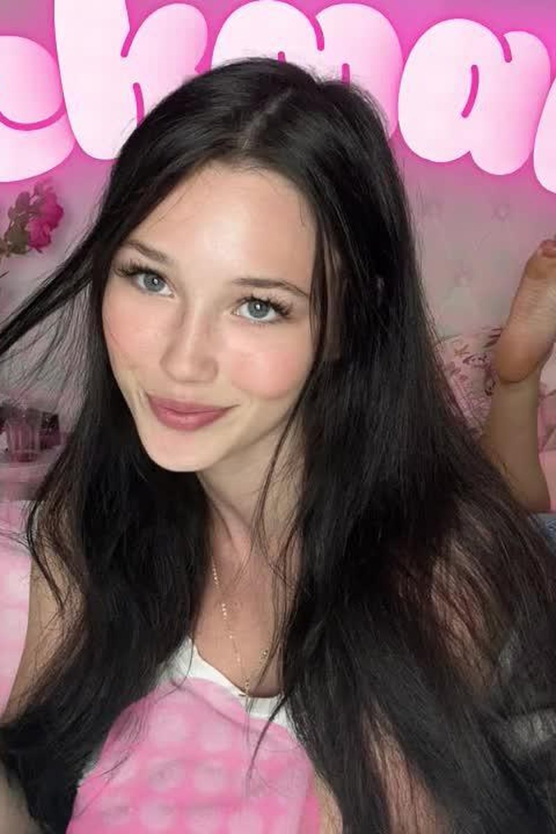 Blackmailed - Screenshot 1 of 4 - Asian