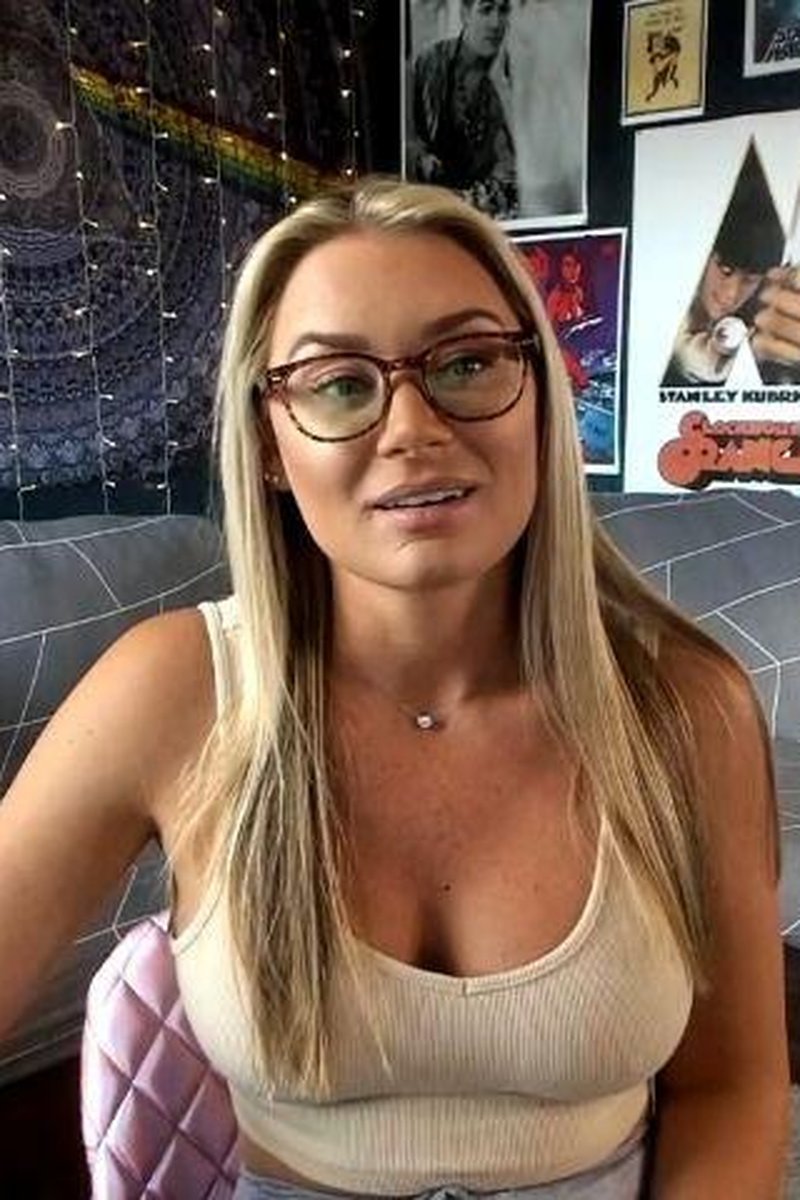 Caged - Screenshot 1 of 4 - Caging