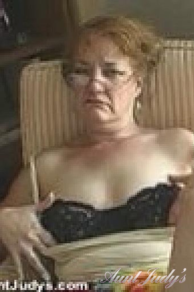 6 Clips - Screenshot 1 of 4 - Terese Ter046