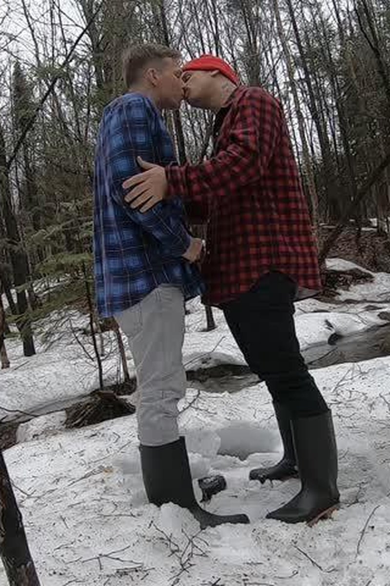 Winter Fuck - Screenshot 1 of 4 - Ass Fetish