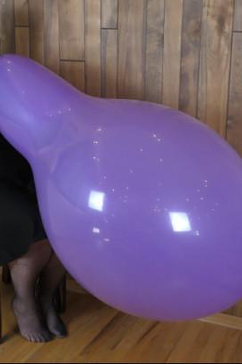 Cattex Long Neck Balloon B2P & JOI - Screenshot 1 of 4 - BBW