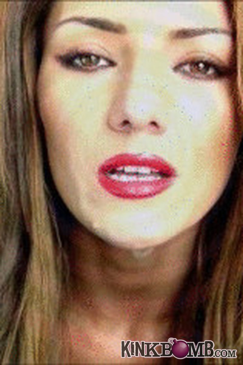 Devious Queen: Enchanted. - Screenshot 1 of 4 - Erotic Magic
