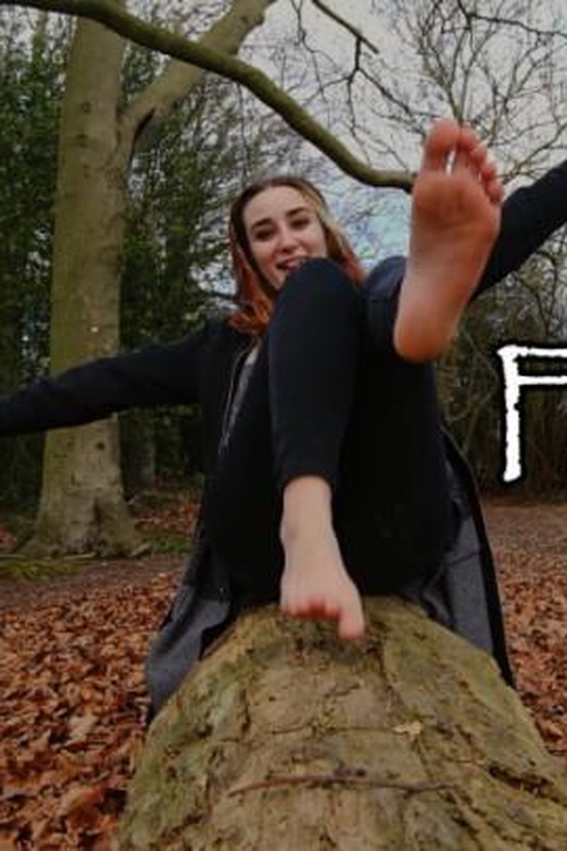 February - Screenshot 1 of 4 - Foot Fetish