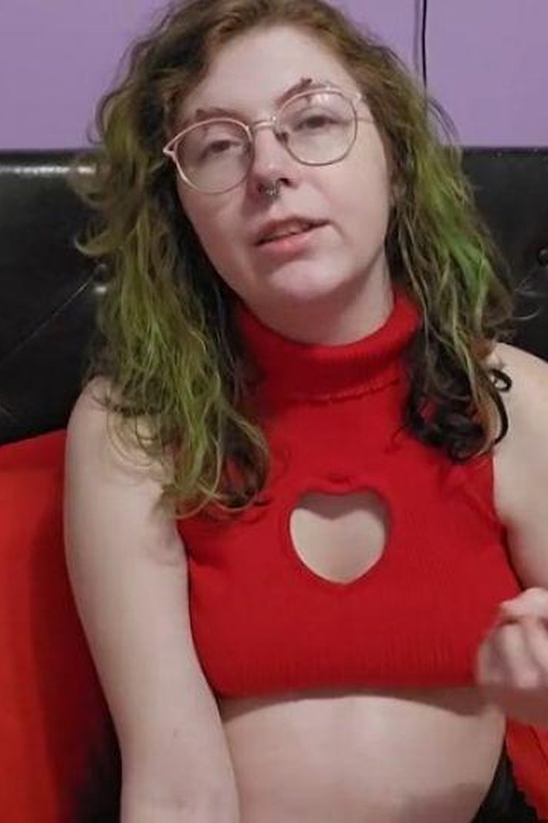 Descriptive JOI - Screenshot 1 of 4 - Belly Fetish