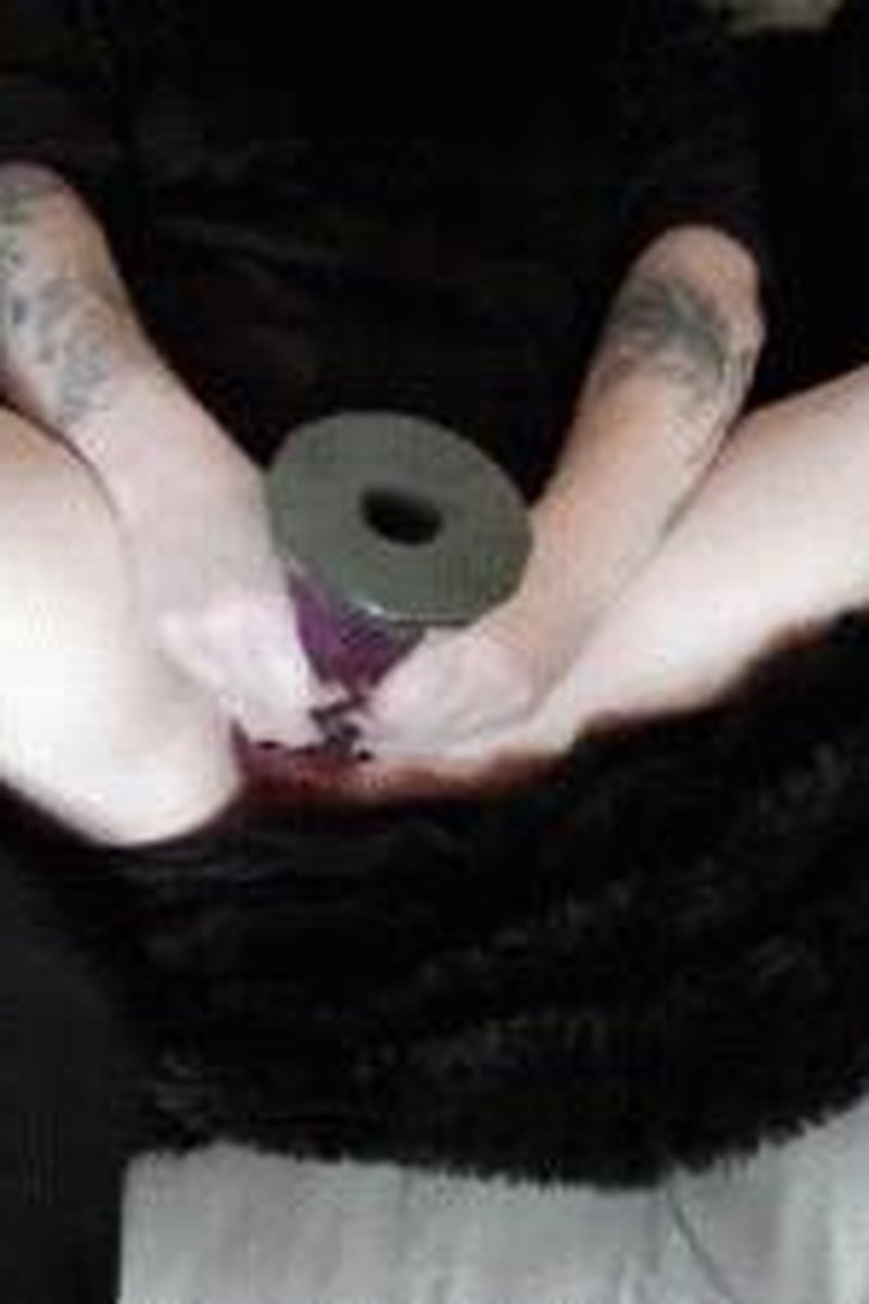First Time Trying Ovipositor - Screenshot 1 of 4 - Goddess