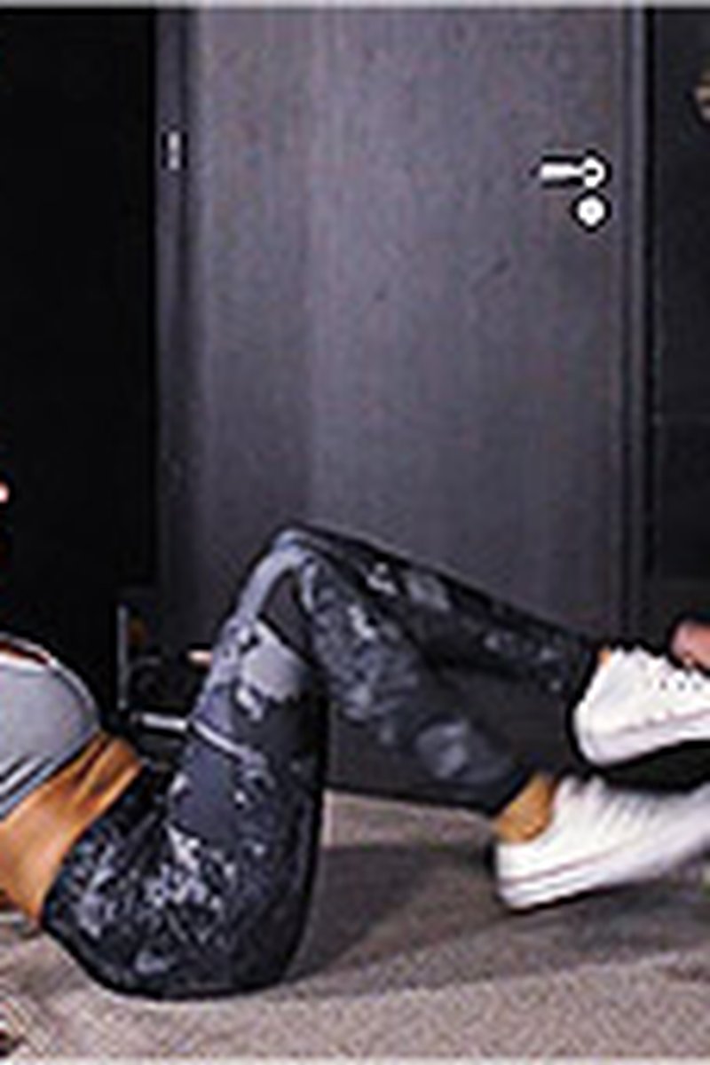 White Sneakers on His Crotch - Screenshot 1 of 4 - BDSM