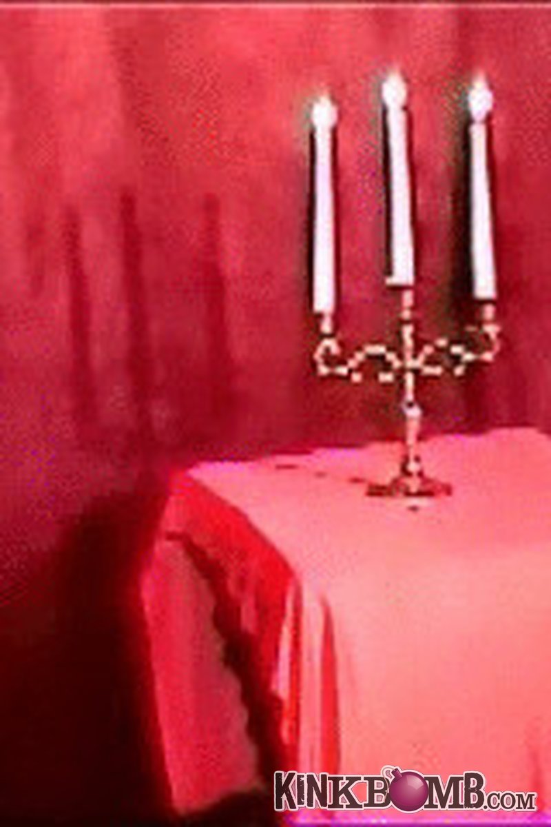 Alisandra Monroes Freaky Fetish Site: Horny Vampire - Screenshot 1 of 4 - Goth
