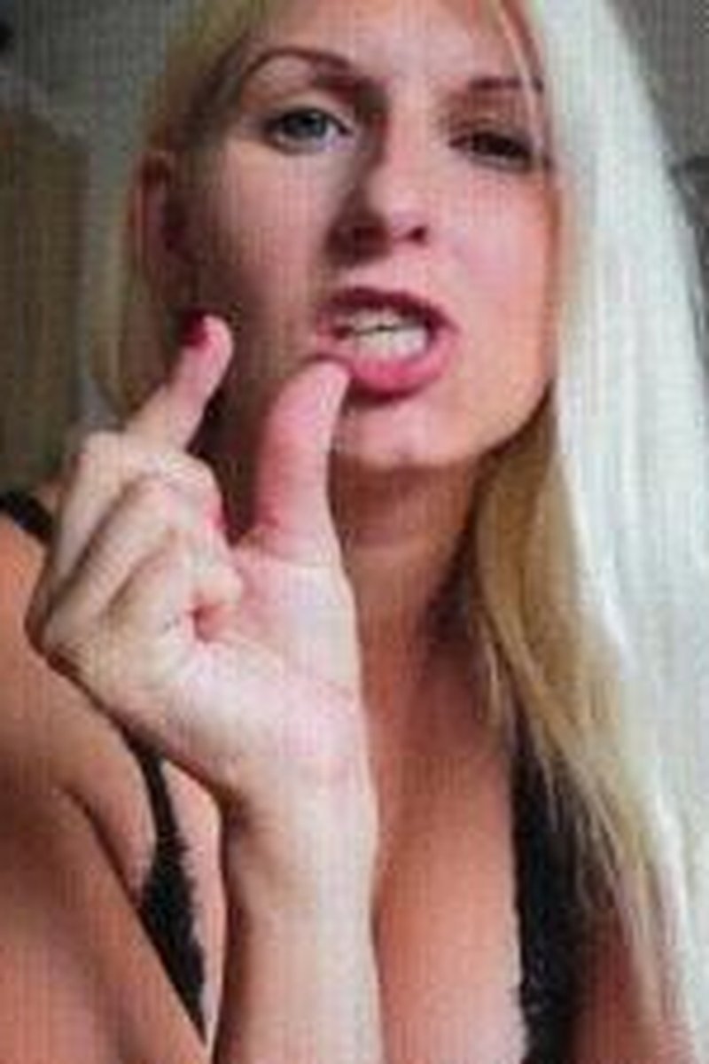 Loser With Tiny Dick - Screenshot 1 of 4 - Domination