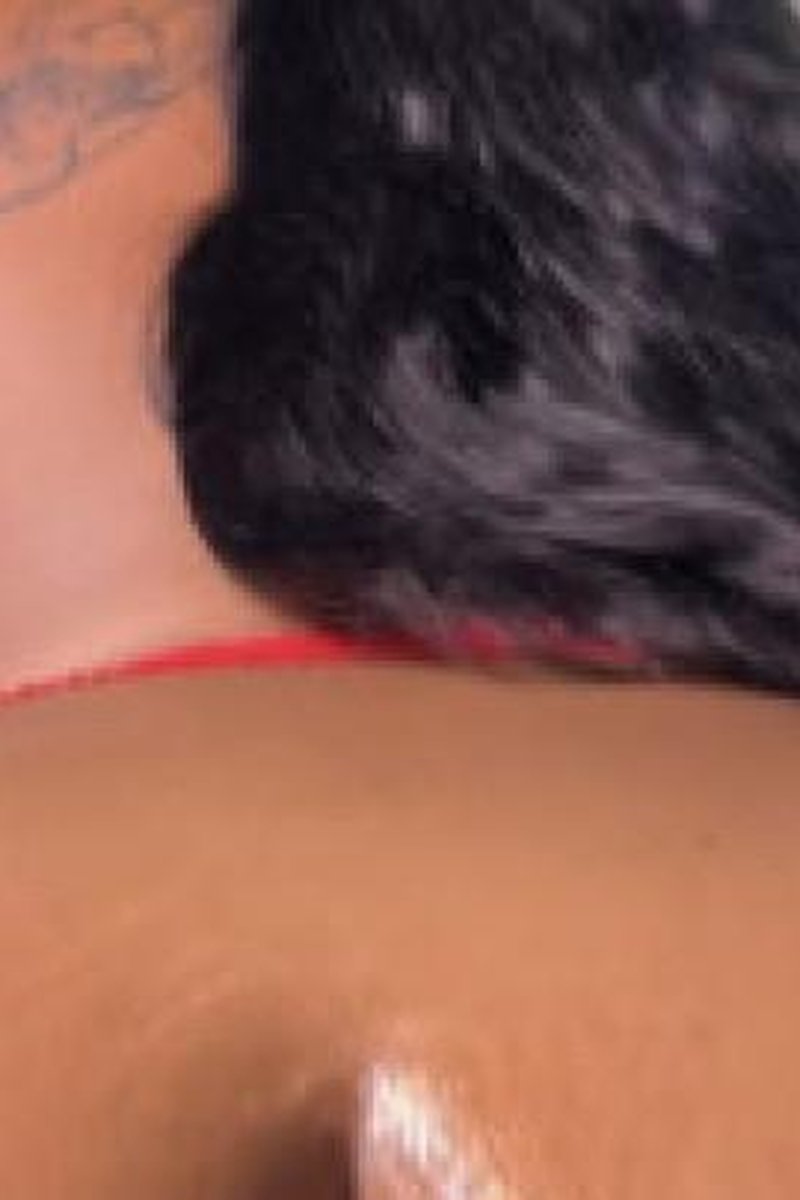Quick Fuck - Screenshot 1 of 4 - Big Ass